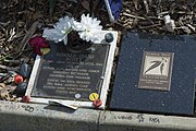 Grave of Bon Scott, Fremantle Cemetery, Western Australia - 20060218.jpg